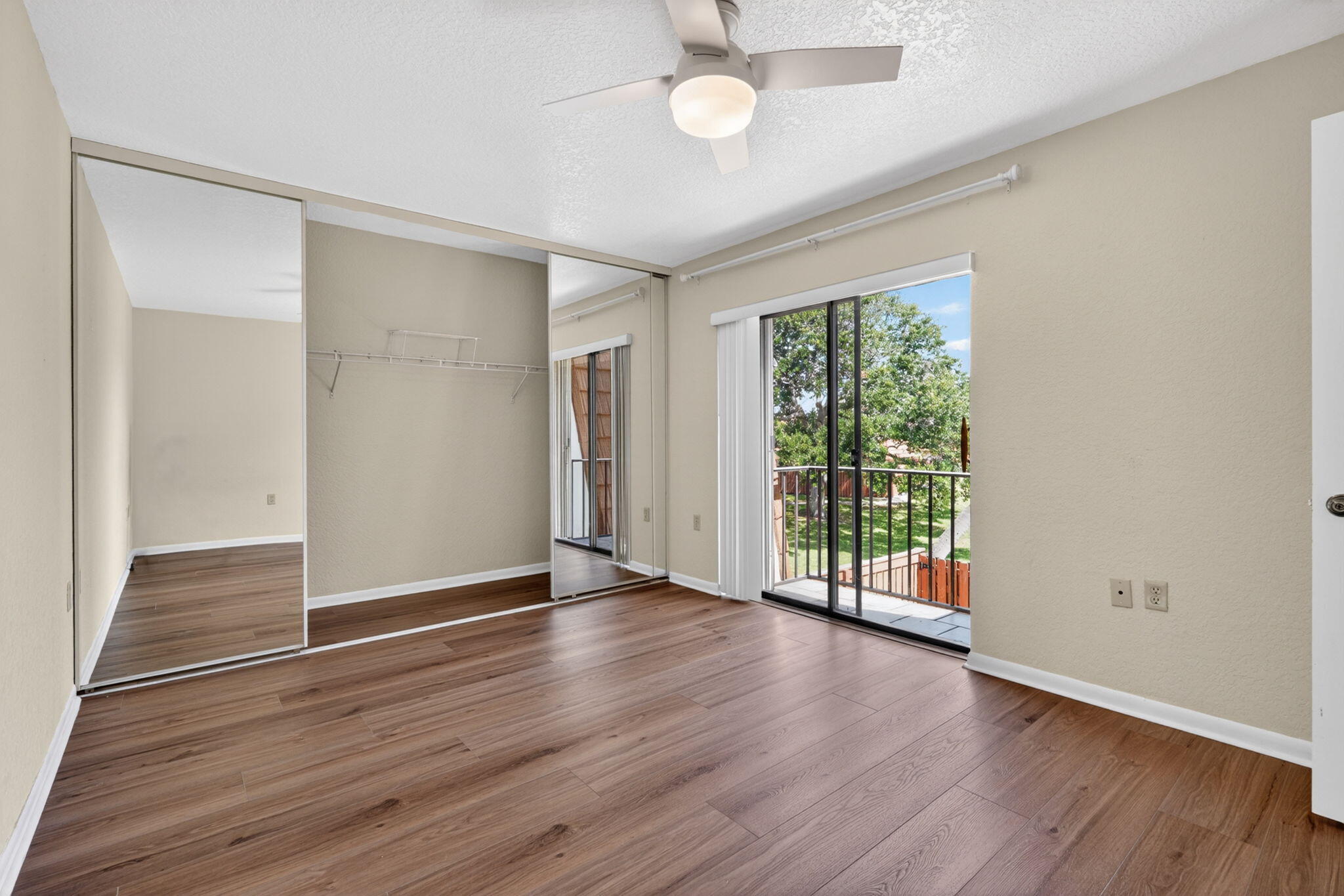 3900 County Line Road, Unit 21D Tequesta, FL 33469 - Photo 33 of 42 .