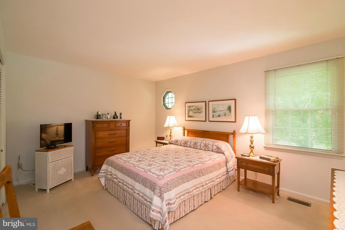 5144 Perry Road Mount Airy, MD 21771 - Photo 17 of 29 Bedroom (Master)