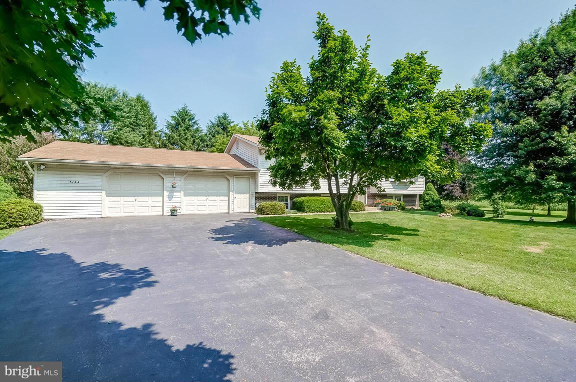 5144 Perry Road Mount Airy, MD 21771 - Photo 6 of 29 Exterior (Front)