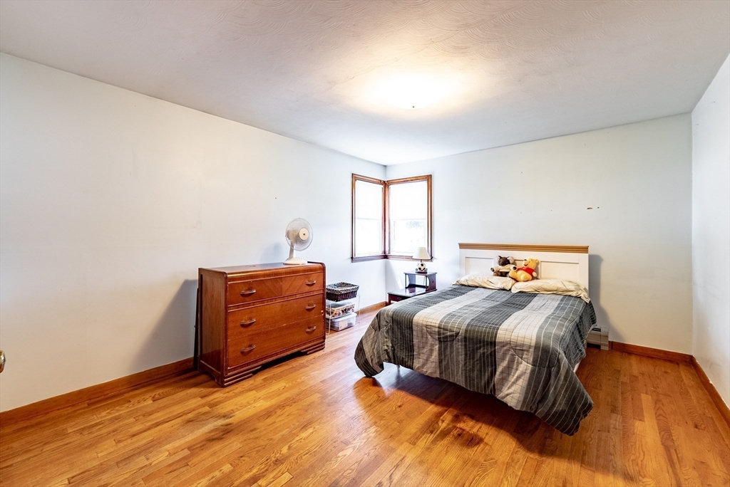 271 Bolton Street Springfield, MA 01119 - Photo 15 of 27 Gallery Image 15