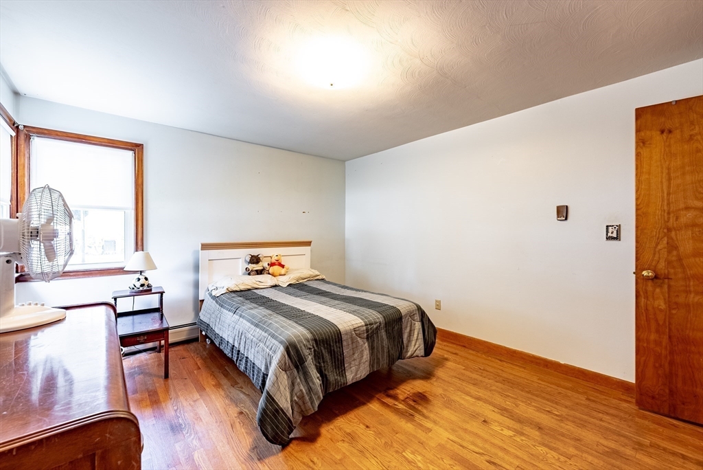 271 Bolton Street Springfield, MA 01119 - Photo 17 of 27 Gallery Image 17