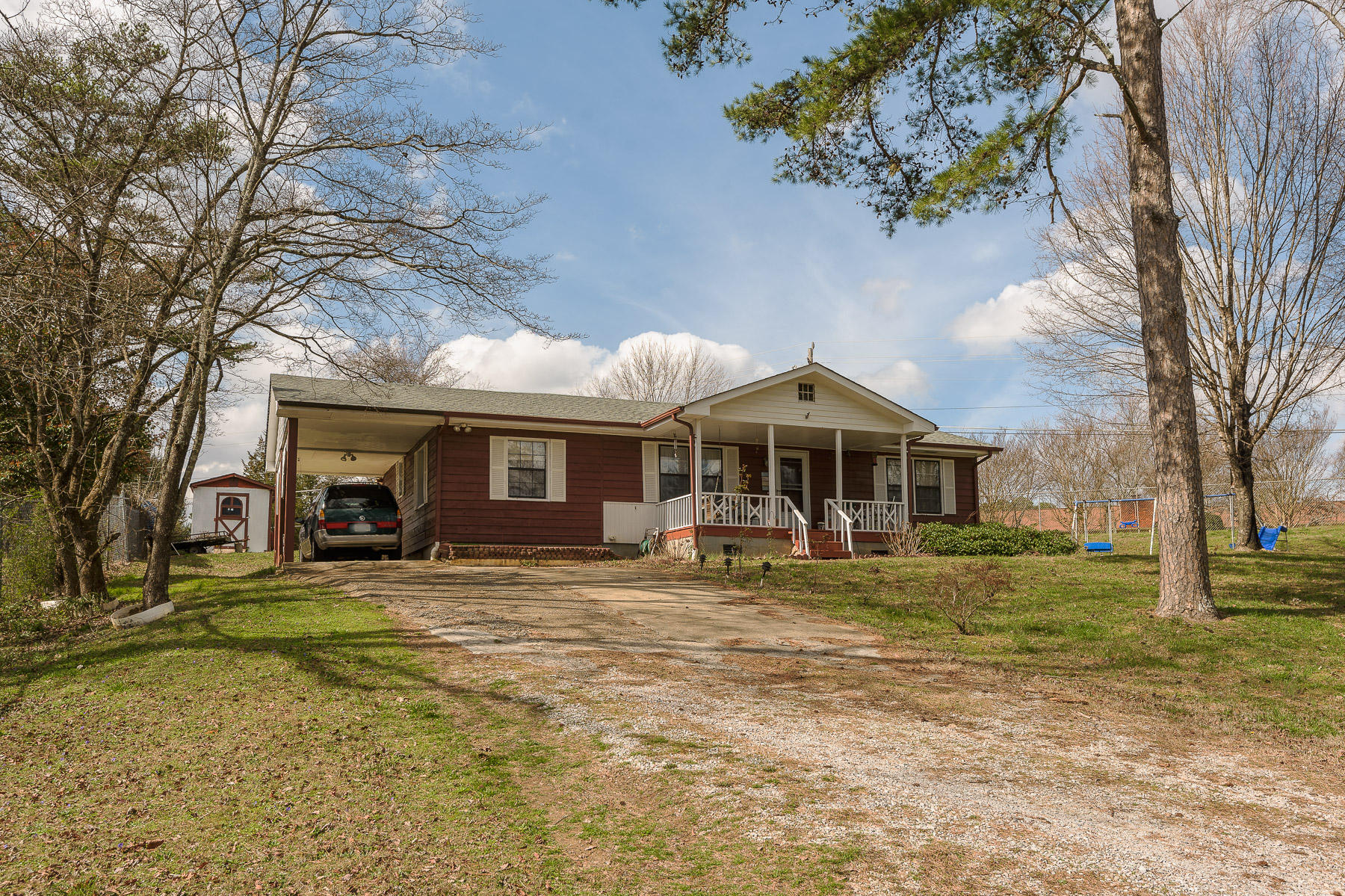 3964 Webb Road Chattanooga, TN 37416 - Photo 1 of 25 Front View