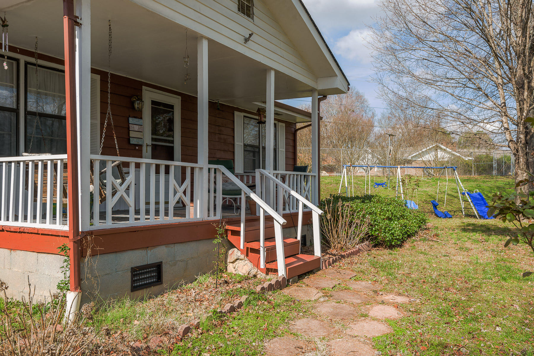3964 Webb Road Chattanooga, TN 37416 - Photo 3 of 25 Front View