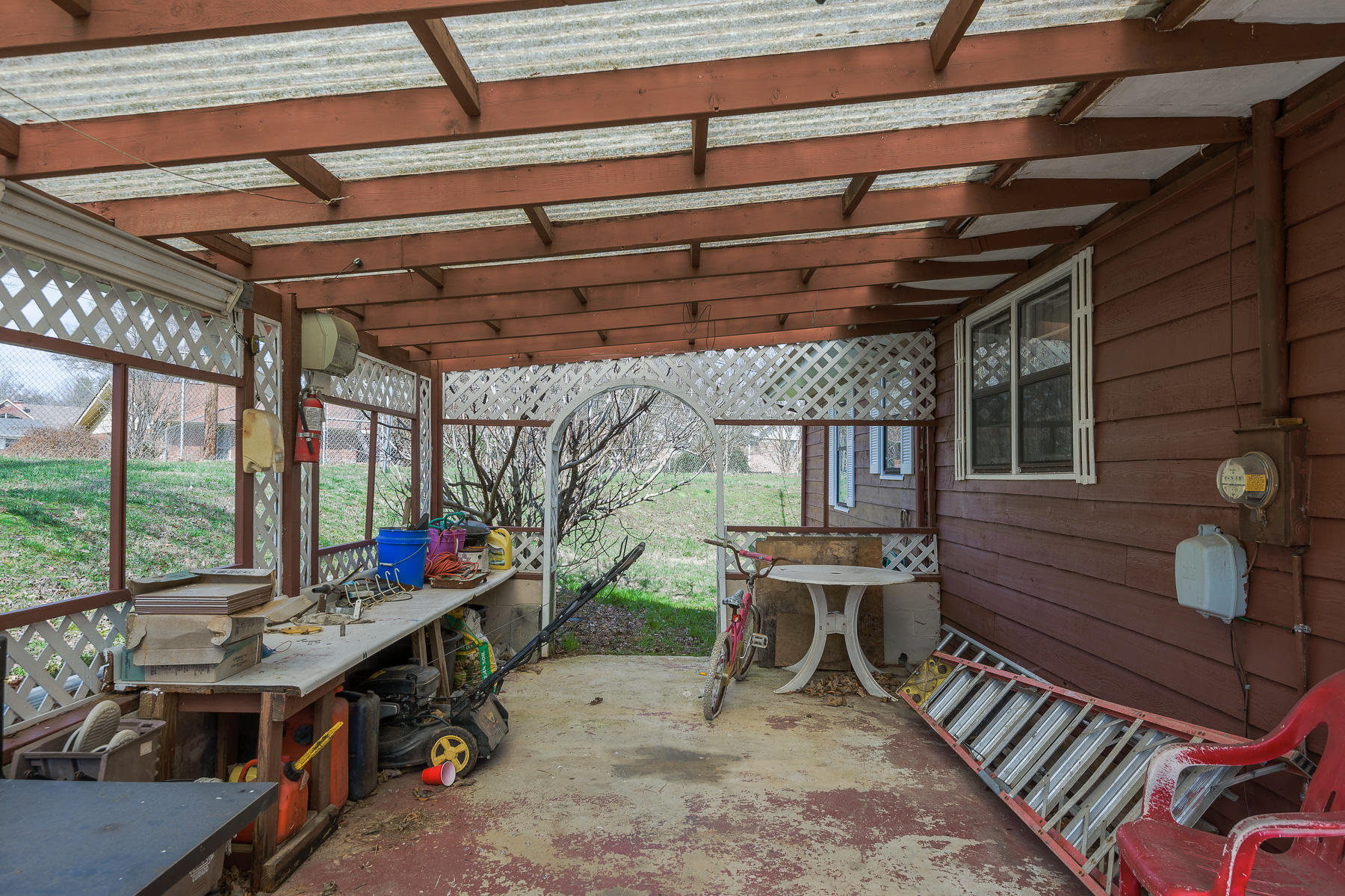 3964 Webb Road Chattanooga, TN 37416 - Photo 21 of 25 Back Porch