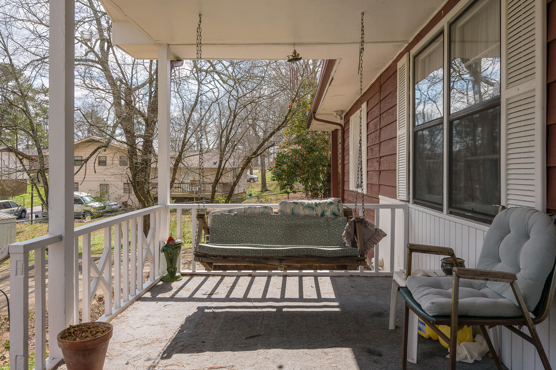 3964 Webb Road Chattanooga, TN 37416 - Photo 4 of 25 Front Porch
