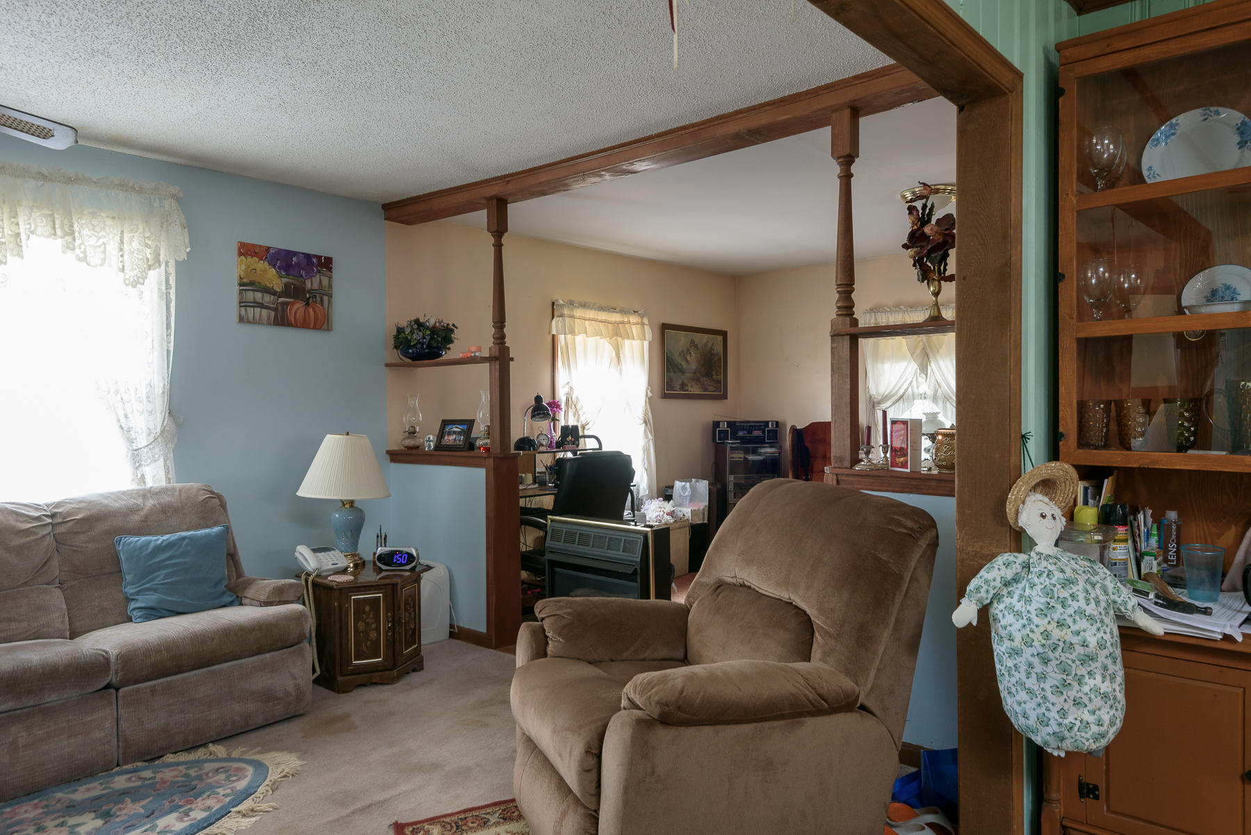 3964 Webb Road Chattanooga, TN 37416 - Photo 7 of 25 Living Room