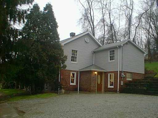 6414 Library Road South Park, PA 15129 - Photo 2 of 8