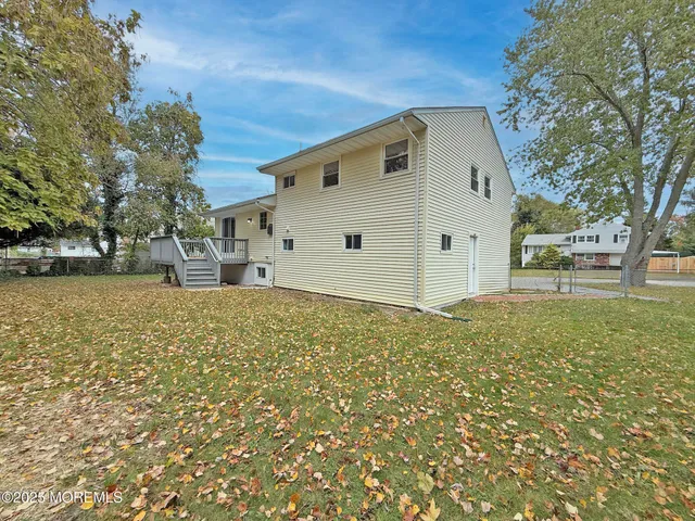 a view of backyard of house