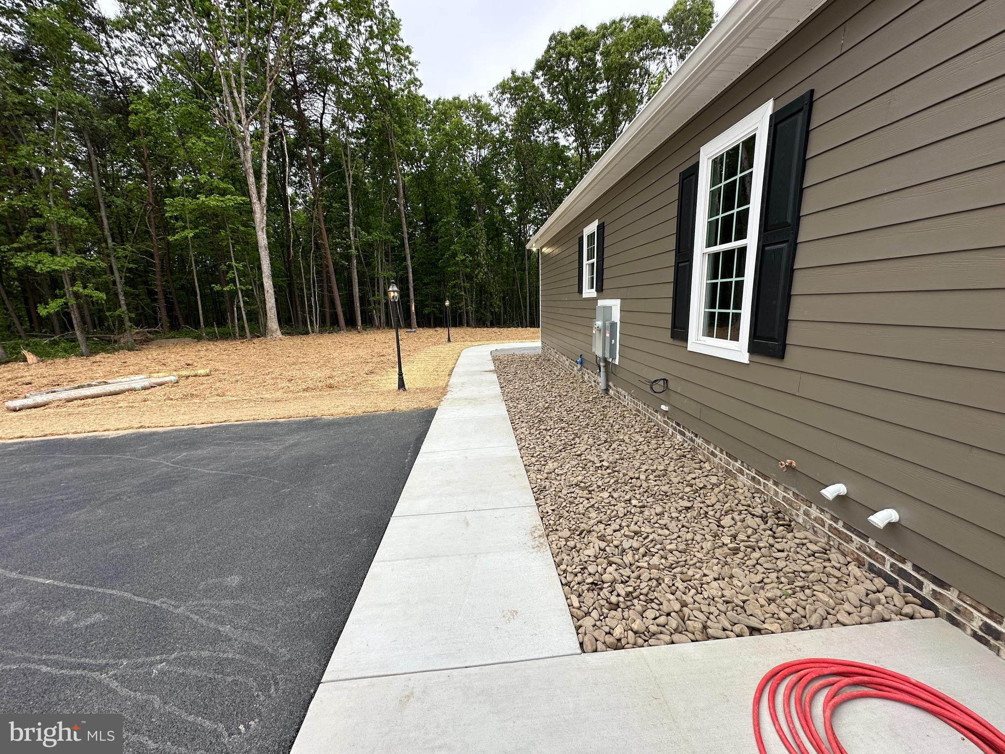 2225 Cedar Grove Road Winchester, VA 22603 - Photo 15 of 96 5-9-26