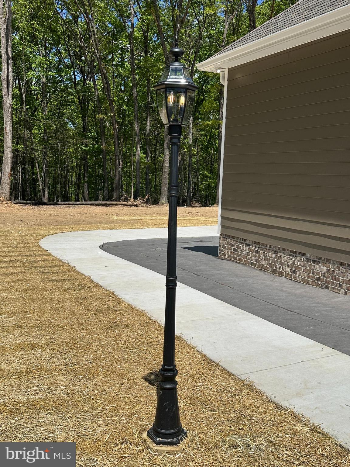 2225 Cedar Grove Road Winchester, VA 22603 - Photo 92 of 95 5 post lights around driveway/parking area