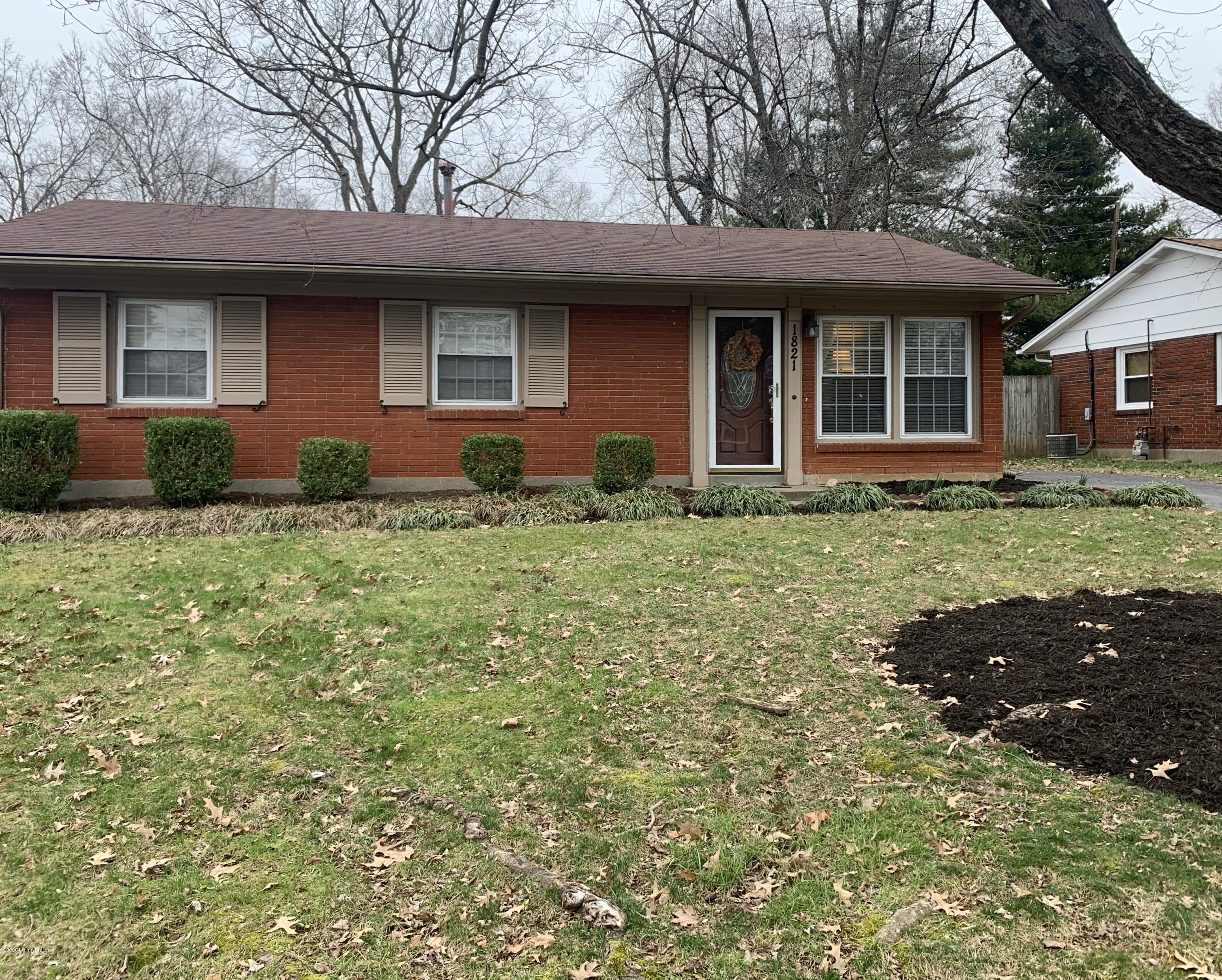 1821 Millgate Road Louisville, KY 40223 - Photo 1 of 17 09A879E7-4998-4AB7-BA77-44026EAB84CC