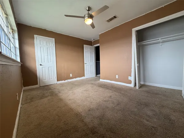 $84,900 | 11869 Algonquin Drive, Houston, TX 77089