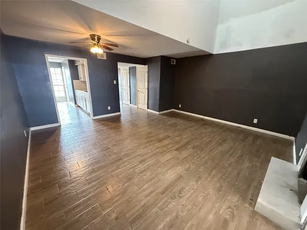 $84,900 | 11869 Algonquin Drive, Houston, TX 77089