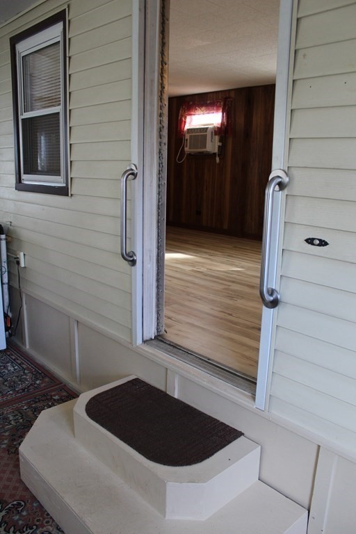 69 Mobile Home Way Springfield, MA 01119 - Photo 2 of 42 Gallery Image 2