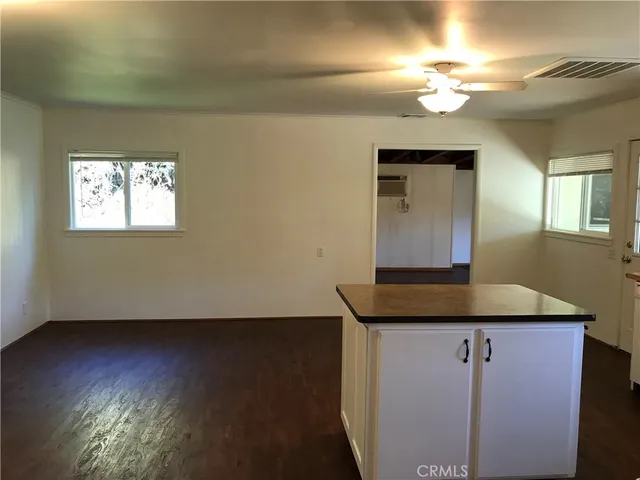 $1,950 | 7375 Scotts Valley Road, Lakeport, CA 95453