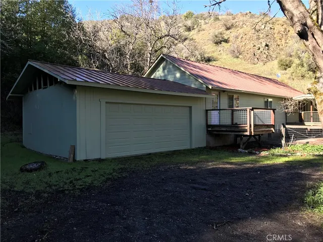 $1,950 | 7375 Scotts Valley Road, Lakeport, CA 95453