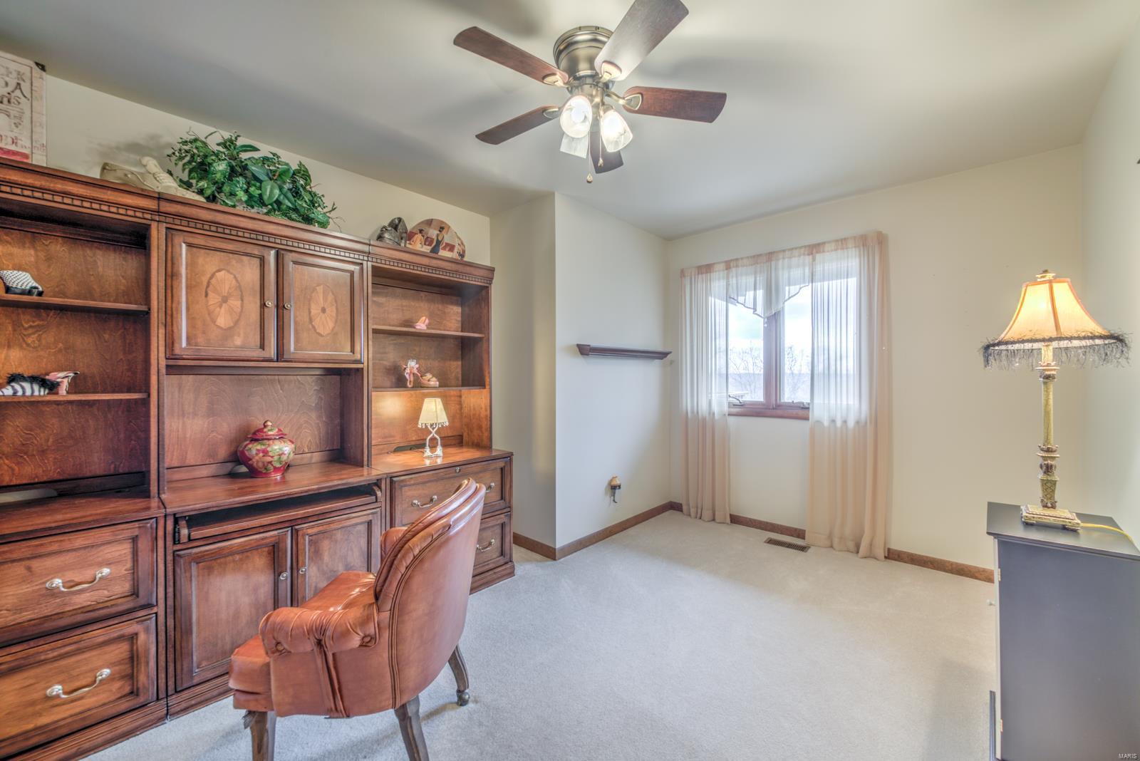 410 Holden Road Defiance, MO 63341 - Photo 12 of 25 Gallery Image 12