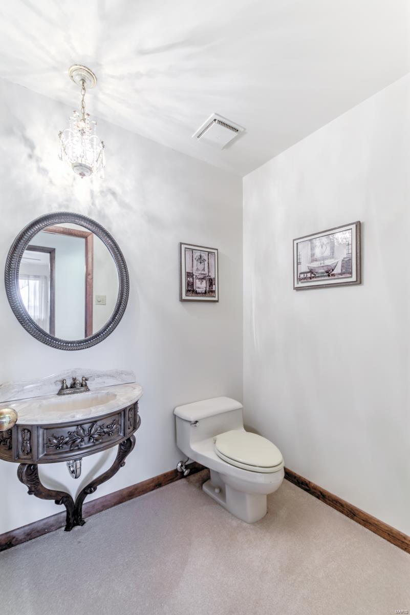 410 Holden Road Defiance, MO 63341 - Photo 13 of 25 Gallery Image 13