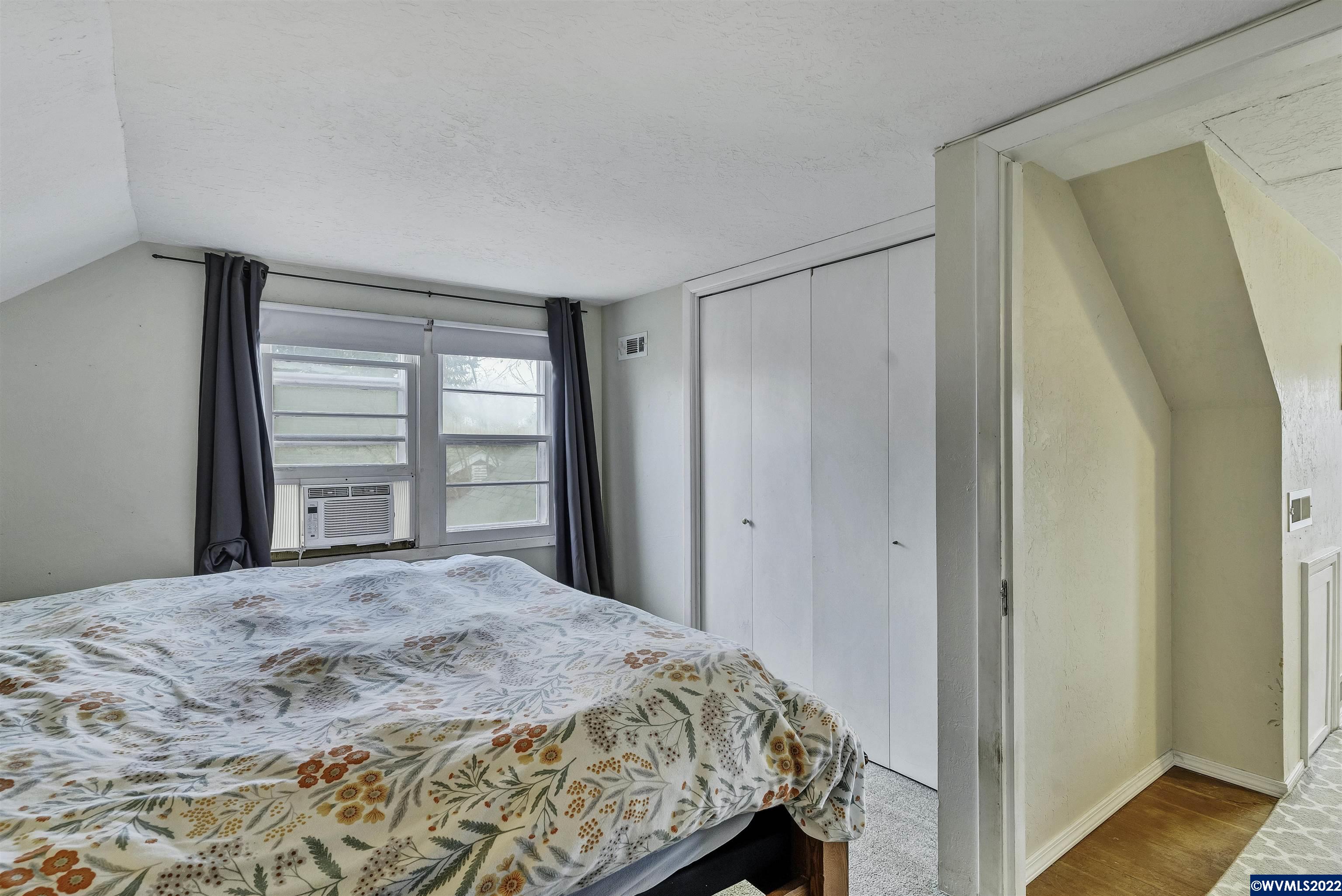 1590 Southwest Ellis Street Dallas, OR 97338 - Photo 25 of 36 Gallery Image 25