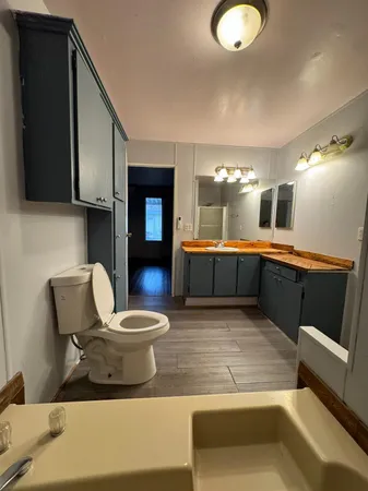 $100,000 | 220 South Madera Avenue, Unit SPC10, Kerman, CA 93630