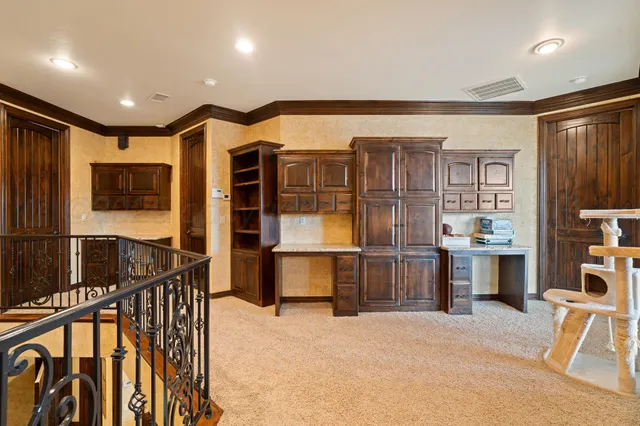 $825,000 | 2107 Plains Avenue, Hereford, TX 79045