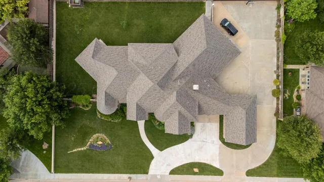 $825,000 | 2107 Plains Avenue, Hereford, TX 79045