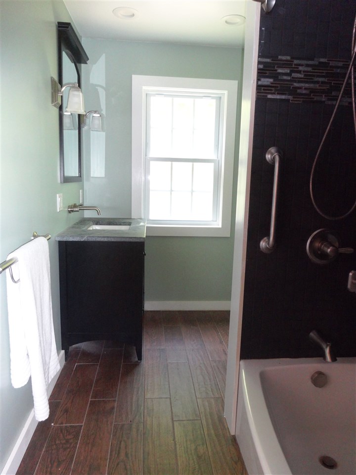 710 Hurricane Road Keene, NH 03431 - Photo 10 of 16