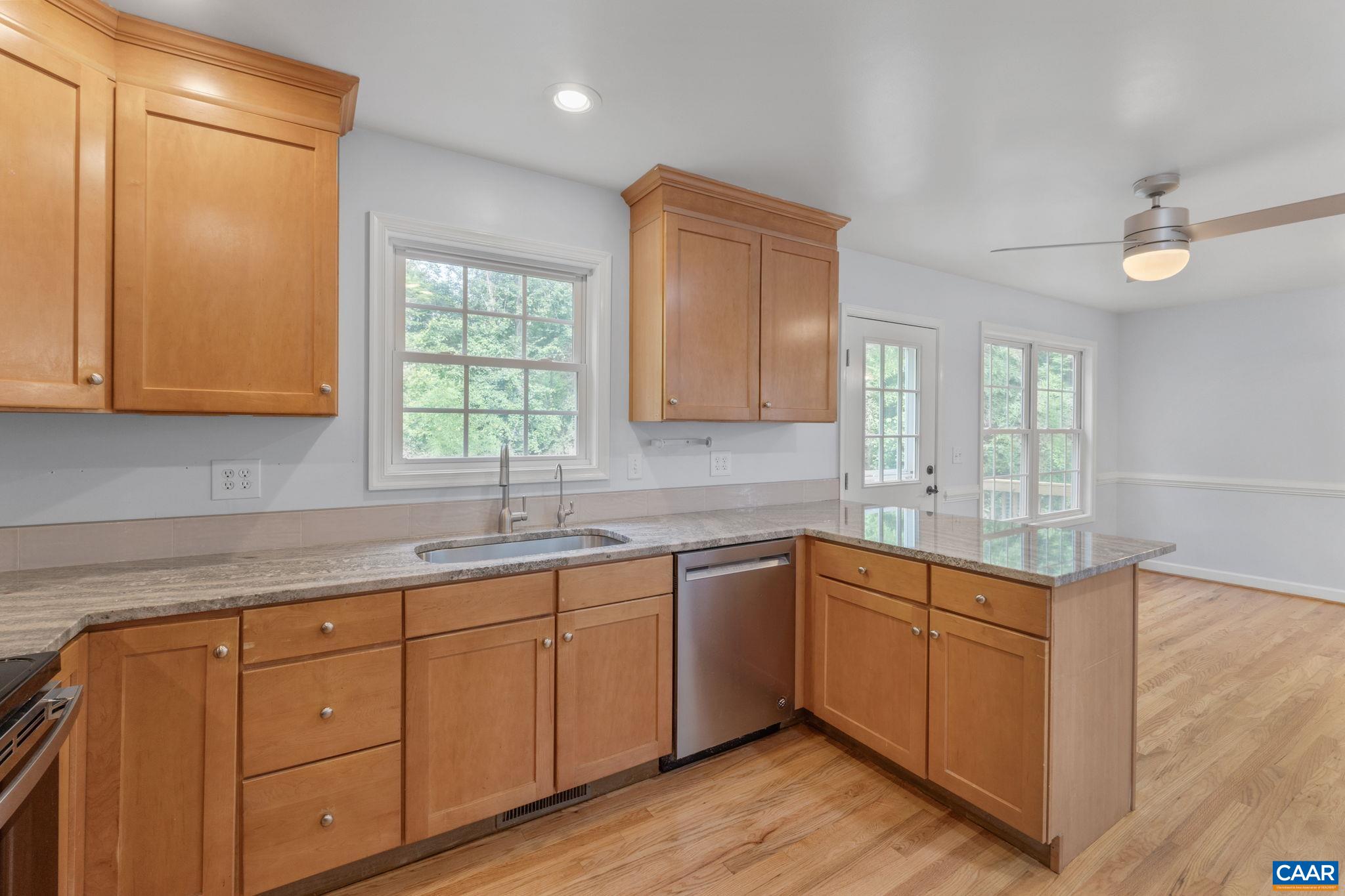 118 Roy's Place Charlottesville, VA 22902 - Photo 15 of 42