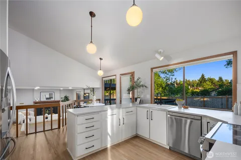 $800,000 | 619 South 31st Street, Renton, WA 98055