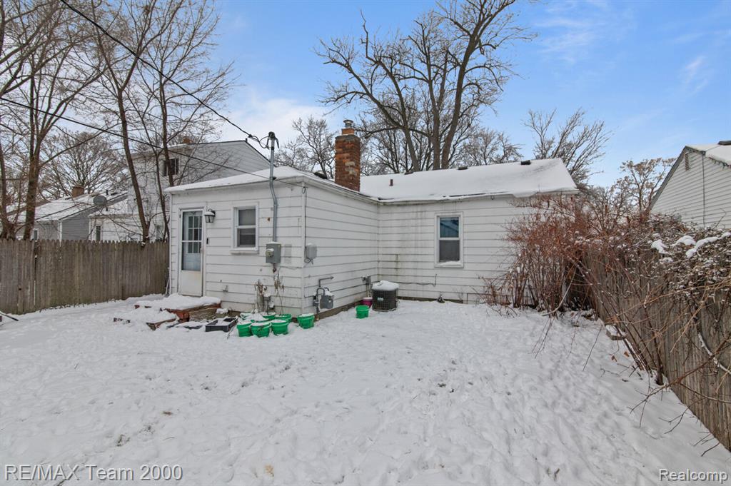 5871 Cooper Street Taylor, MI 48180 - Photo 15 of 18
