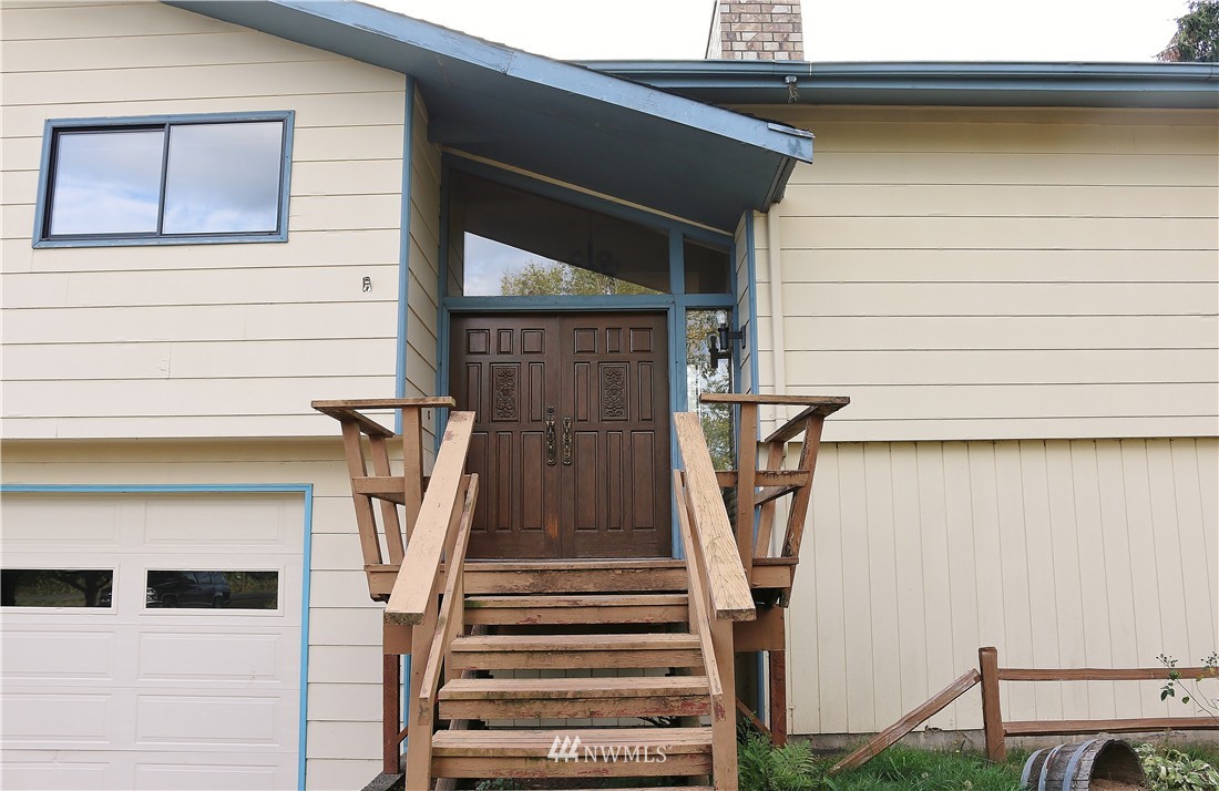 8539 Weidkamp Road Lynden, WA 98264 - Photo 2 of 25