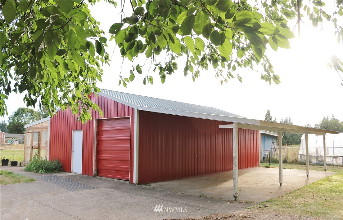 8539 Weidkamp Road Lynden, WA 98264 - Photo 8 of 25
