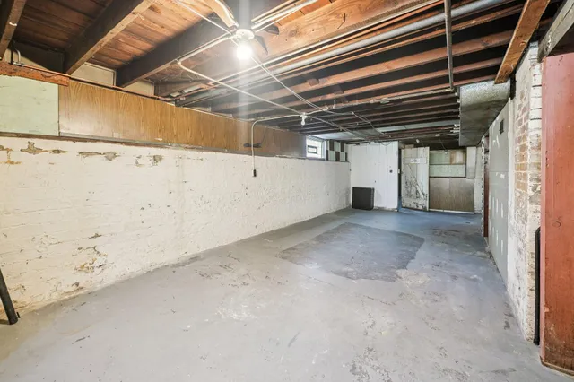 $229,000 | 1137 Lyons Street, Hammond, IN 46320