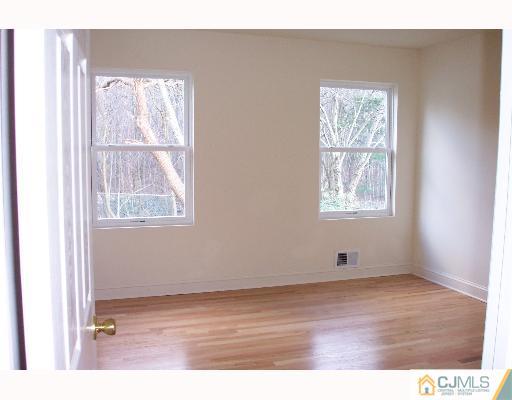3062 Cheesequake Road Old Bridge, NJ 08859 - Photo 4 of 8