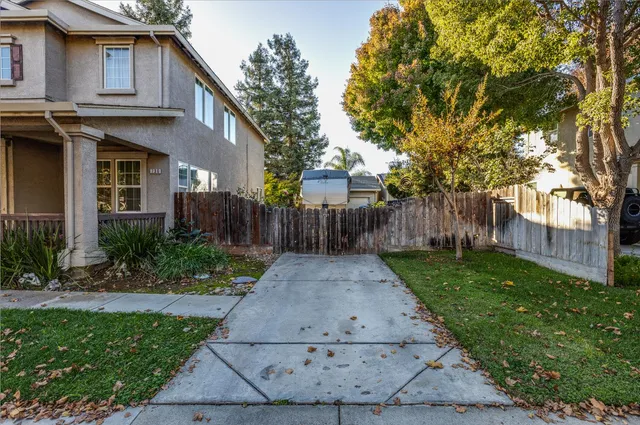 $544,900 | 736 Jacob Way, Oakdale, CA 95361