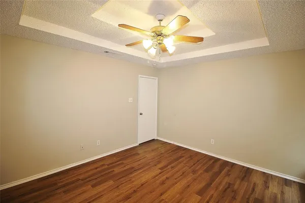 $1,995 | 2018 Garden Crest Lane, Dallas, TX 75232