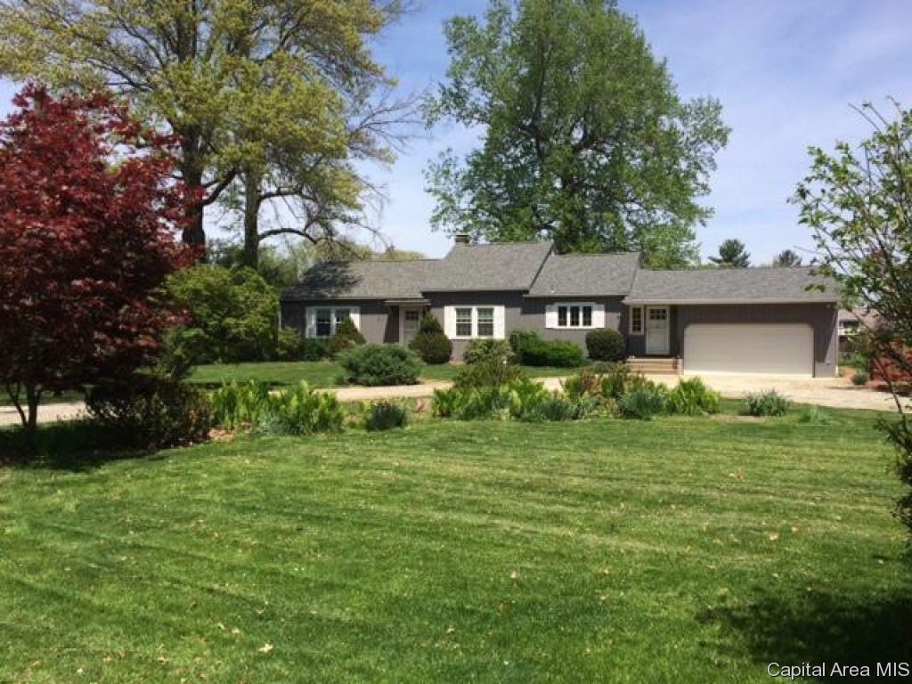 42 North Fox Mill Lane Springfield, IL 62712 - Photo 1 of 36 Gallery Image 1