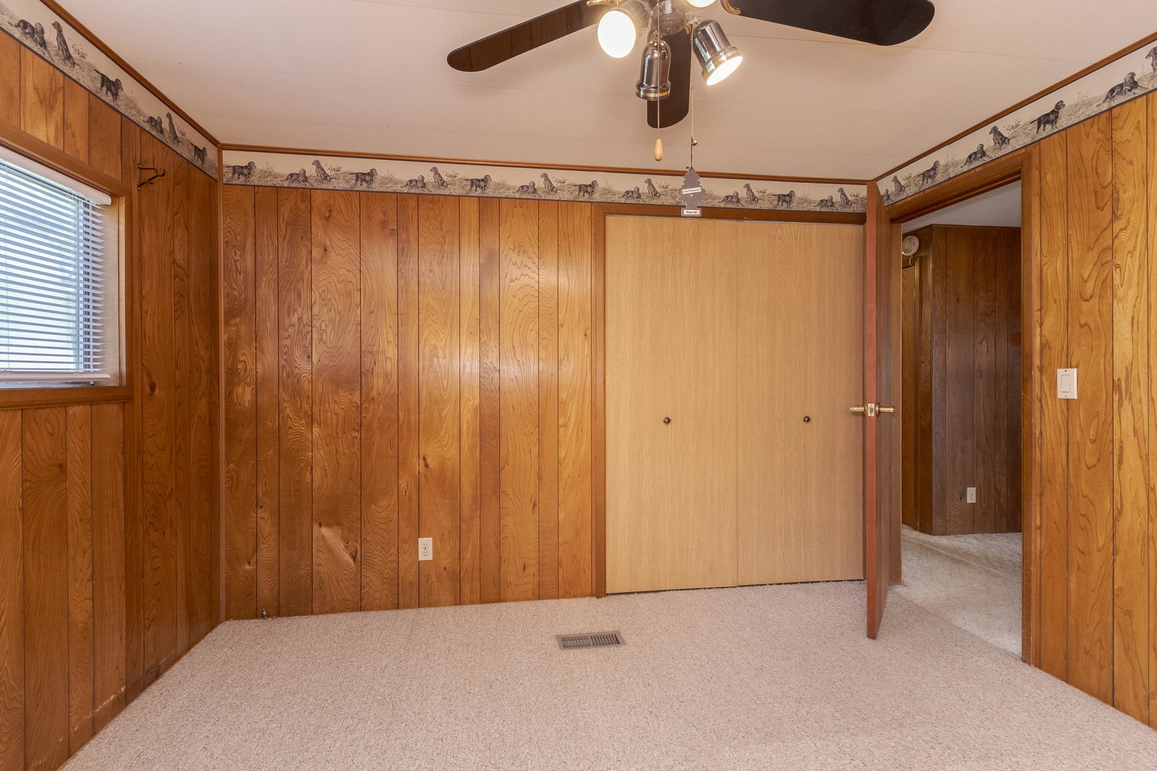 502 South Union Street Dwight, IL 60420 - Photo 26 of 47 a view of a room with an entryway