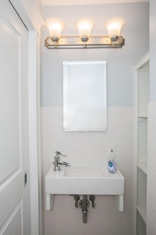 9 Alvin Road Plymouth, MA 02360 - Photo 20 of 40