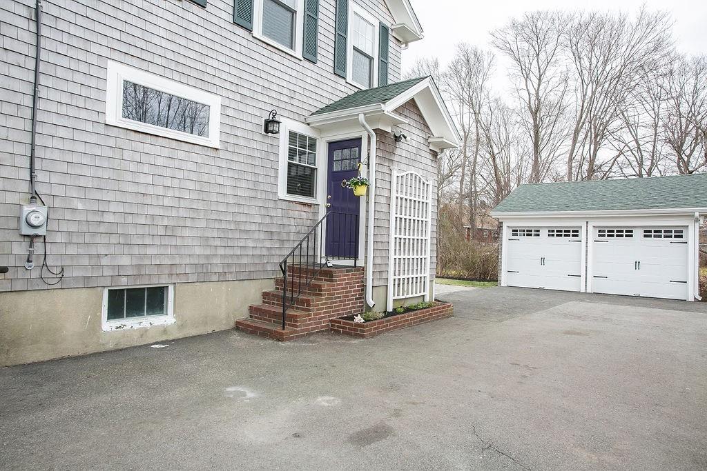 9 Alvin Road Plymouth, MA 02360 - Photo 33 of 40