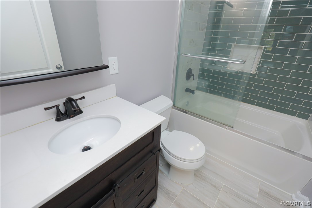 4437 Cogbill Road North Chesterfield, VA 23234 - Photo 26 of 45 The first full bathroom on first floor