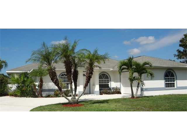 2454 Southeast Wishbone Road Port St. Lucie, FL 34952 - Photo 1 of 19 Gallery Image 1