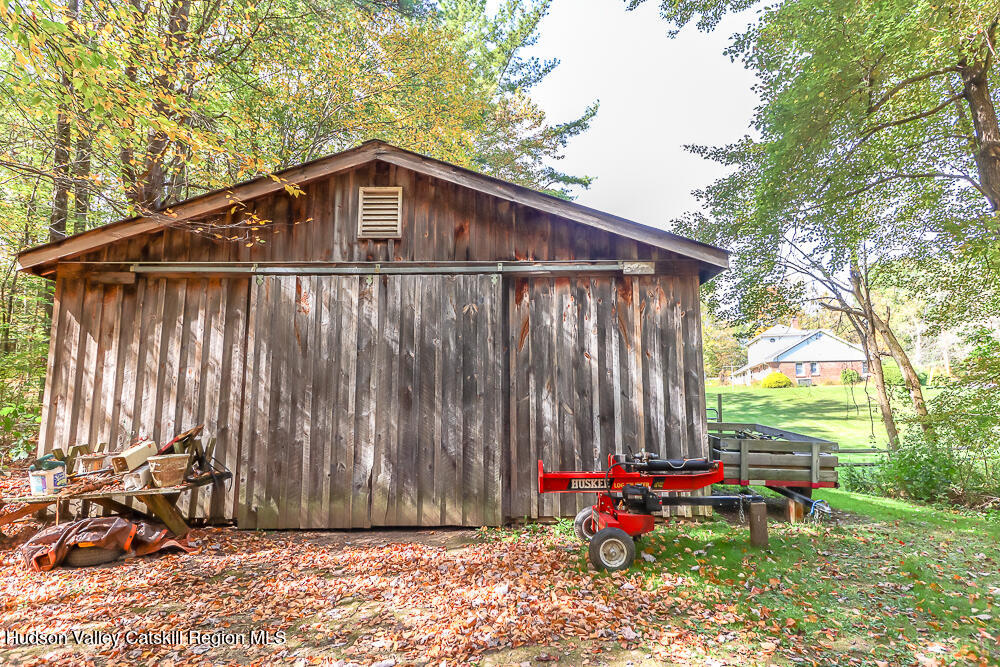 74 Habeck Road Ghent, NY 12075 - Photo 9 of 31 IMG_9151