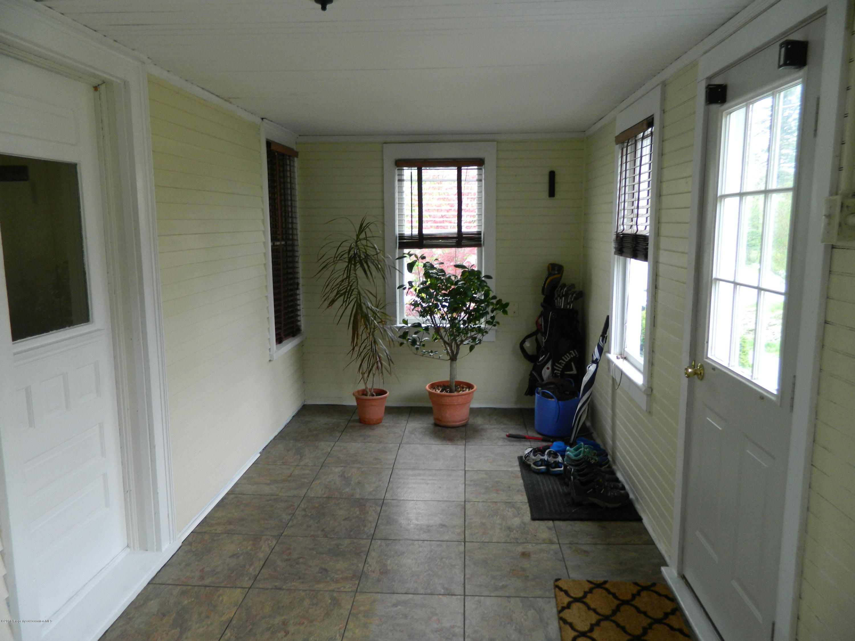 315 Layton Road Clarks Summit, PA 18411 - Photo 18 of 21 Gallery Image 18