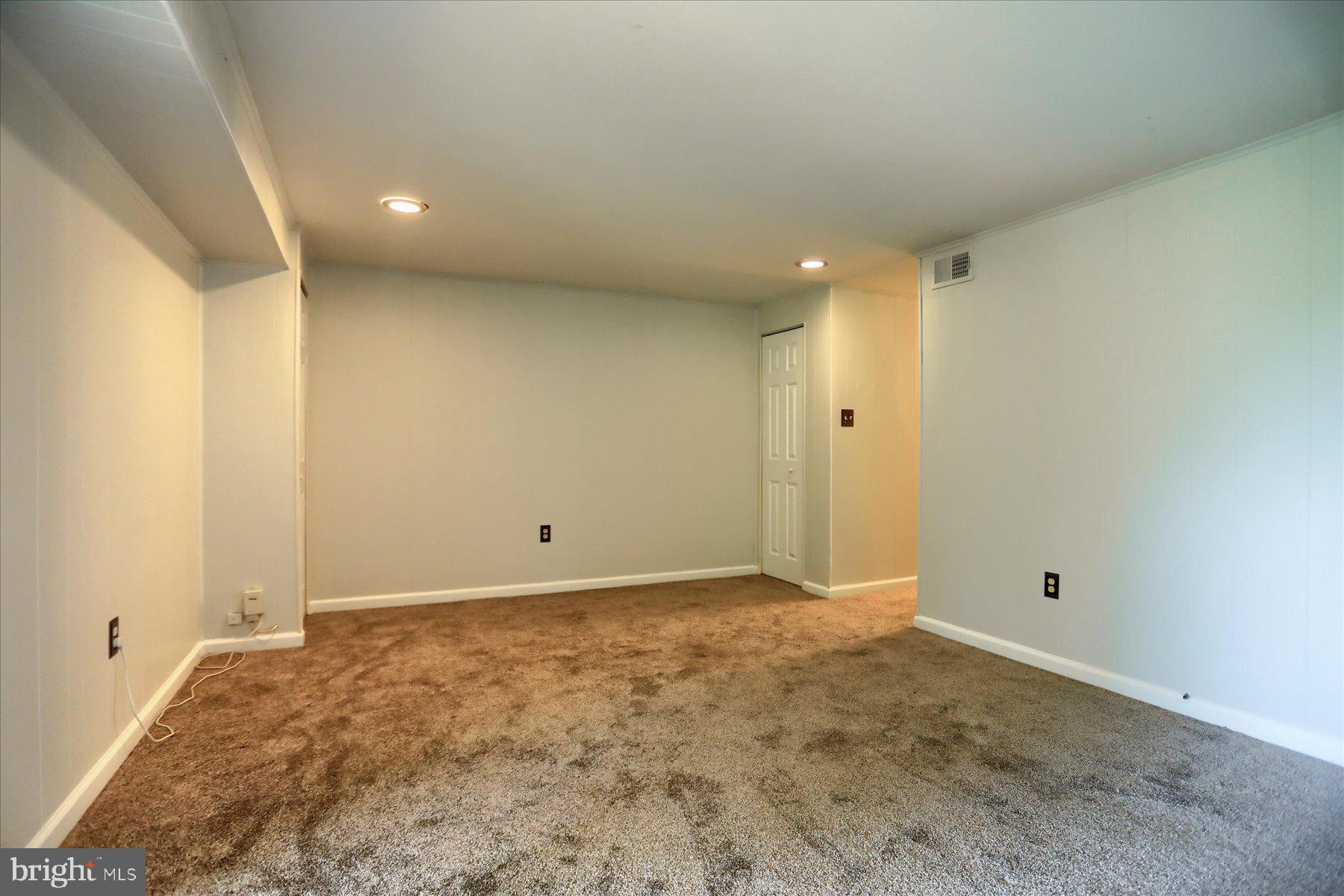 20 Stone Ridge Court, Unit 22 Baltimore, MD 21239 - Photo 18 of 37 Recreation Room in Basement