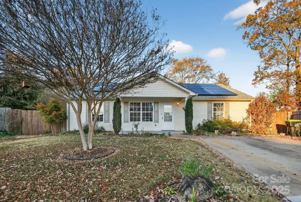 $250,000 | 768 Cannonsburg Drive, Duncan, SC 29334