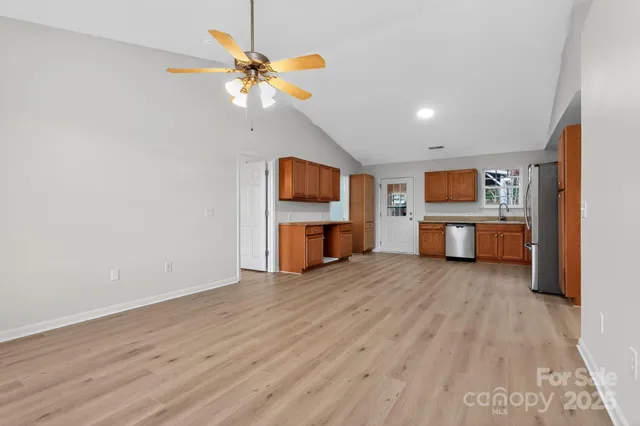 $254,000 | 768 Cannonsburg Drive, Duncan, SC 29334