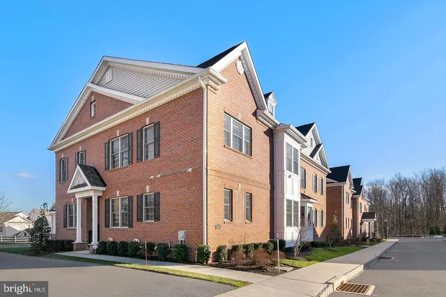 $5,700 | 71 Creekview Lane, Yardley, PA 19067