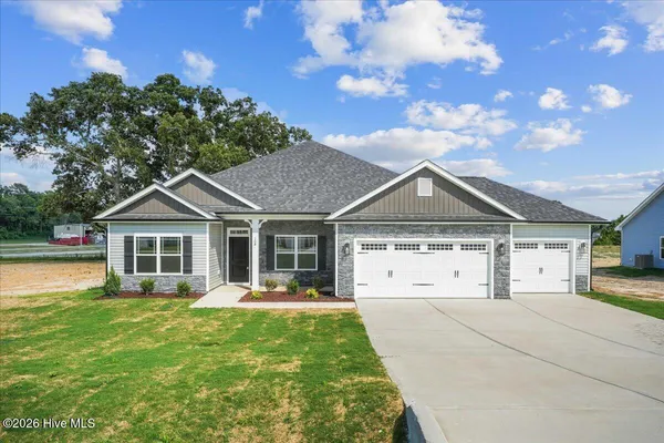 $384,000 | 108 Brighton Street, La Grange, NC 28551