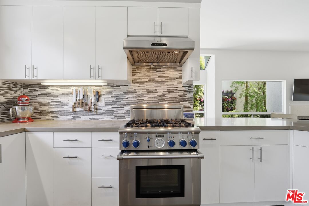 650 Harbor Street, Unit 4 Venice, CA 90291 - Photo 13 of 39